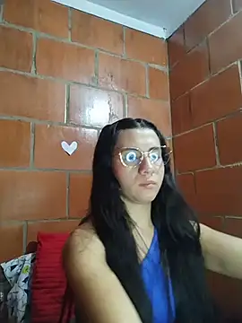 Snapshot of Amanda_x1 chatting on 04-16-26, 08:09 Amanda x1 online show from 04-16-26, 08:09