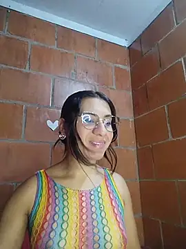 Snapshot of Amanda_x1 chatting on 04-29-26, 07:42 Amanda x1 online show from 04-29-26, 07:42