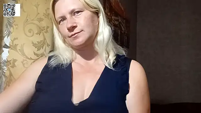 DiamondLady555 online show from 07-13-26, 06:29