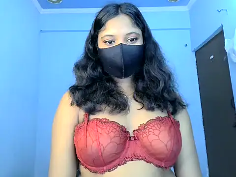 Snapshot of KASHISH_SINGH_ chatting on 06-02-26, 05:40 KASHISH SINGH online show from 06-02-26, 05:40