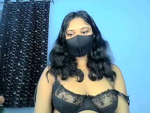 Snapshot of KASHISH_SINGH_ chatting on 06-17-26, 06:18 KASHISH SINGH online show from 06-17-26, 06:18