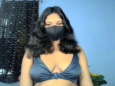 Snapshot of KASHISH_SINGH_ chatting on 05-05-26, 04:48 KASHISH SINGH online show from 05-05-26, 04:48