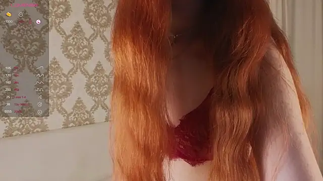 Snapshot of foxy_bloomm chatting on 06-09-26, 03:02 foxy bloomm online show from 06-09-26, 03:02