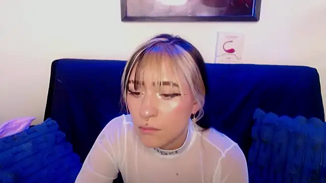 melodygirl2   online show from 04-04-26, 07:53