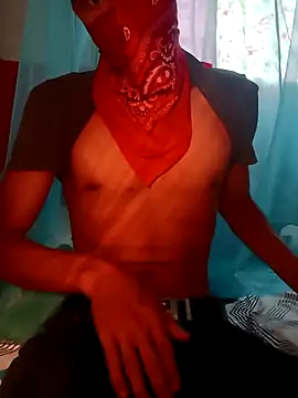 ElchicoX01 online show from 03-10-26, 06:12