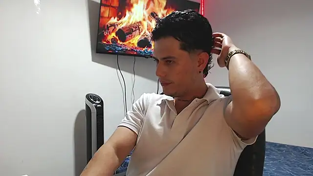 JUAN CAMILOXXX online show from 04-15-26, 04:40