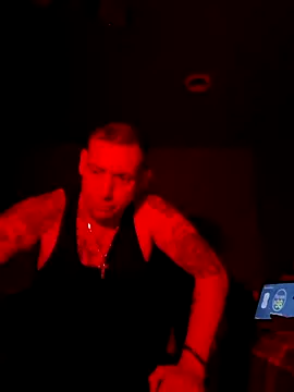 Snapshot of Brandon23xxxgb chatting on 04-29-26, 03:32 Brandon23xxxgb online show from 04-29-26, 03:32