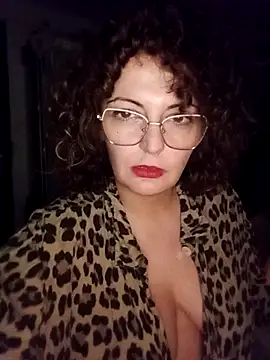 gloww877 online show from 04-15-26, 09:15