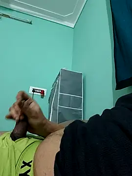 Snapshot of Hunter_9876 chatting on 03-14-26, 12:05 Hunter 9876 online show from 03-14-26, 12:05