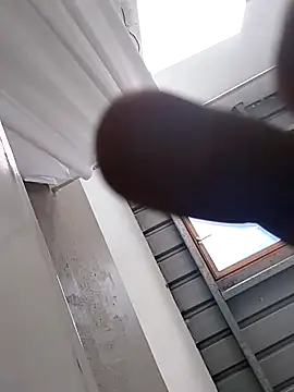 Snapshot of onlyboy97400 chatting on 03-10-26, 06:28 onlyboy97400 online show from 03-10-26, 06:28