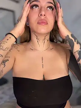 CarolQueen1  online show from 03-29-26, 01:46