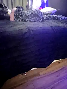 SiXNiNeRicK online show from 03-09-26, 12:41