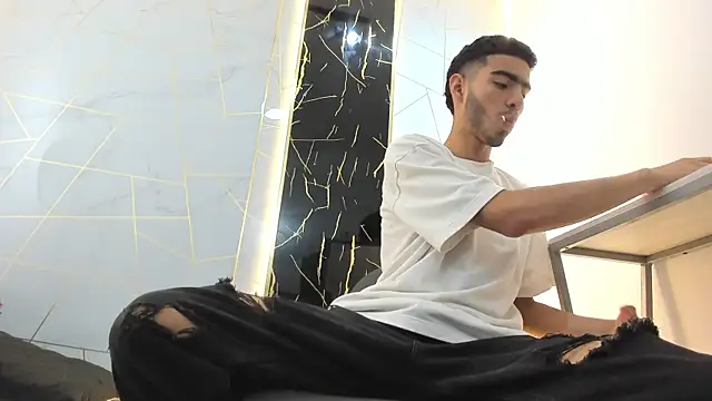 Valentin Lux online show from 03-14-26, 03:01