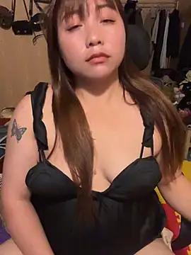 Snapshot of Sumi_pusy chatting on 05-20-26, 03:47 Sumi pusy online show from 05-20-26, 03:47