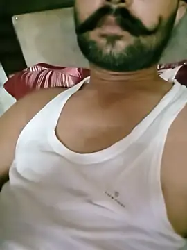 Snapshot of Parm_randhawa chatting on 07-03-26, 10:33 Parm randhawa online show from 07-03-26, 10:33