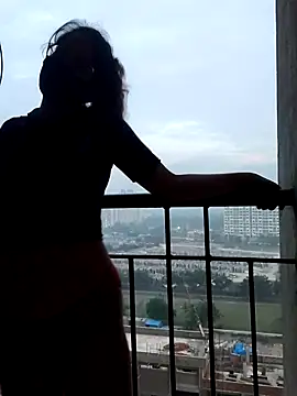 miss juliya online show from 03-29-26, 12:45