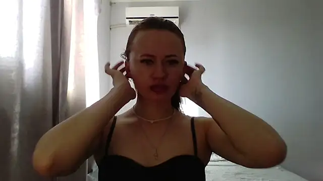 Whisper Of Desire online show from 03-13-26, 11:59