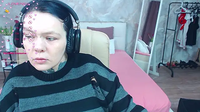 Qwerty Anna Lbo online show from 03-11-26, 03:44