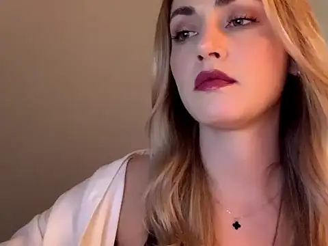 ScarlettSensitive online show from 04-16-26, 03:24