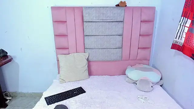 AdaraSmith1 online show from 03-09-26, 02:20