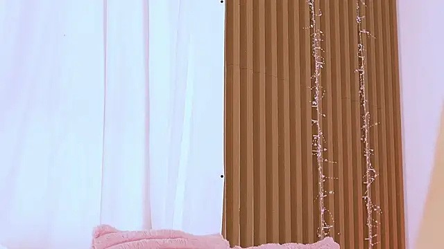 MissClaraJewel online show from 04-08-26, 04:25