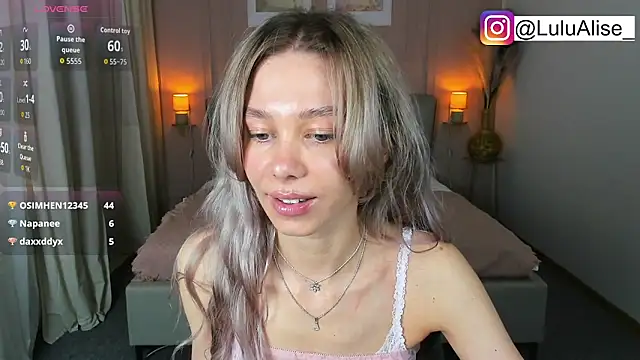 LuluAlis online show from 04-13-26, 01:37