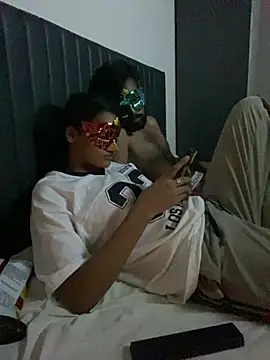 Snapshot of Manpreet057 chatting on 06-24-26, 07:33 Manpreet057 online show from 06-24-26, 07:33