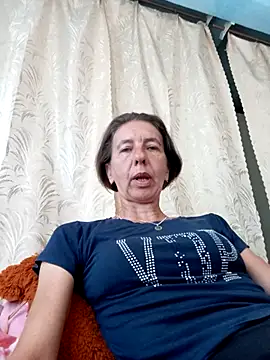 Snapshot of Tania9876 chatting on 07-11-26, 07:30 Tania9876 online show from 07-11-26, 07:30
