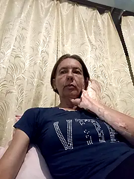 Snapshot of Tania9876 chatting on 07-15-26, 07:32 Tania9876 online show from 07-15-26, 07:32