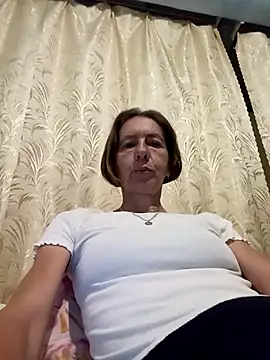 Snapshot of Tania9876 chatting on 07-14-26, 06:47 Tania9876 online show from 07-14-26, 06:47