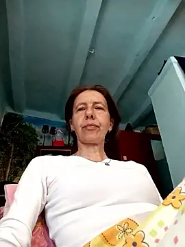 Snapshot of Tania9876 chatting on 05-19-26, 06:53 Tania9876 online show from 05-19-26, 06:53