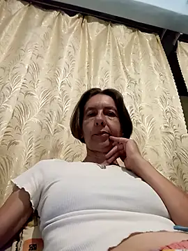 Snapshot of Tania9876 chatting on 06-29-26, 07:13 Tania9876 online show from 06-29-26, 07:13