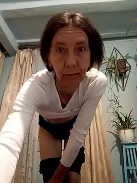 Snapshot of Tania9876 chatting on 06-01-26, 07:13 Tania9876 online show from 06-01-26, 07:13