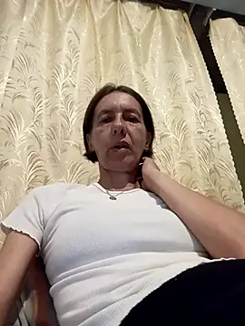 Snapshot of Tania9876 chatting on 06-05-26, 06:57 Tania9876 online show from 06-05-26, 06:57