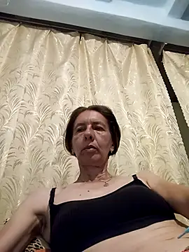Snapshot of Tania9876 chatting on 06-30-26, 07:47 Tania9876 online show from 06-30-26, 07:47