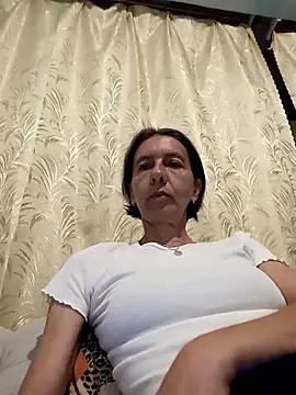 Snapshot of Tania9876 chatting on 06-13-26, 07:45 Tania9876 online show from 06-13-26, 07:45