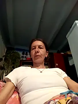 Snapshot of Tania9876 chatting on 05-23-26, 06:51 Tania9876 online show from 05-23-26, 06:51