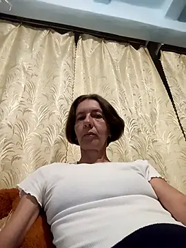 Snapshot of Tania9876 chatting on 07-10-26, 07:25 Tania9876 online show from 07-10-26, 07:25