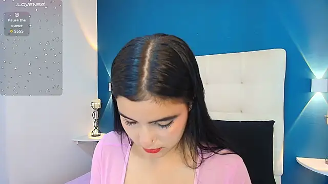Snapshot of MiaaCarter_ chatting on 06-10-26, 12:17 MiaaCarter online show from 06-10-26, 12:17