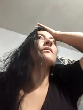 Snapshot of Scarlet_Passion chatting on 04-02-26, 10:49 Scarlet Passion online show from 04-02-26, 10:49