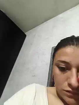 Snapshot of Scarlet_Passion chatting on 04-15-26, 12:16 Scarlet Passion online show from 04-15-26, 12:16