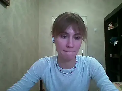 ElenoreHolguin online show from 04-02-26, 02:46