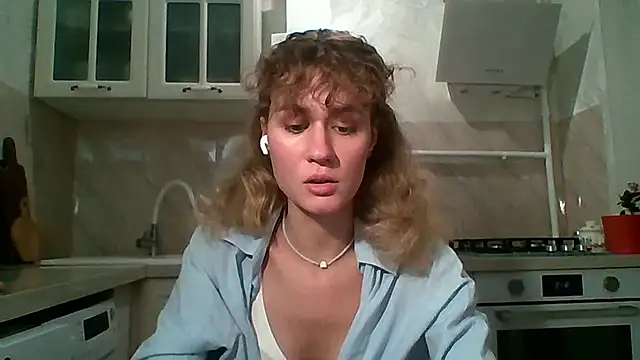 ElenoreHolguin online show from 03-13-26, 06:13