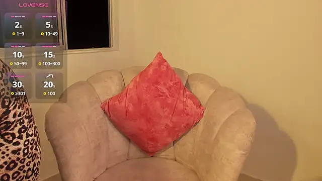 Aishs bigass online show from 03-25-26, 06:46