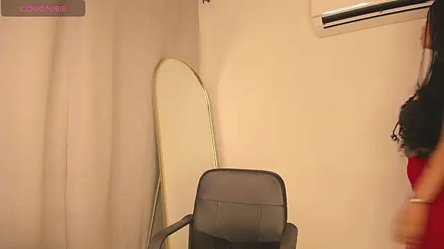 Aishs bigass online show from 07-24-26, 05:47