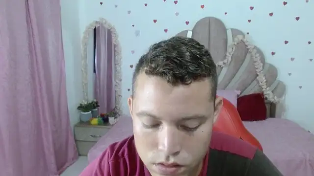 Snapshot of sven_fox723 chatting on 06-09-26, 01:12 sven fox723 online show from 06-09-26, 01:12