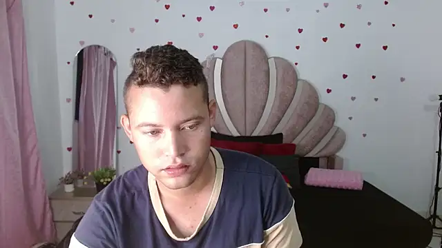Snapshot of sven_fox723 chatting on 05-14-26, 01:08 sven fox723 online show from 05-14-26, 01:08