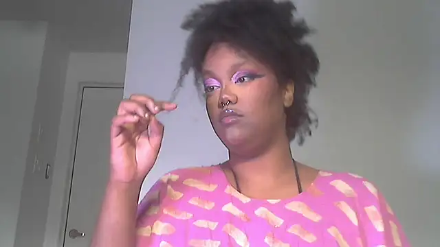 juicy janet online show from 03-10-26, 06:23