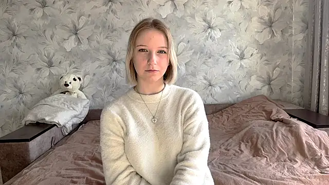 RebbecaBabe online show from 03-12-26, 08:18