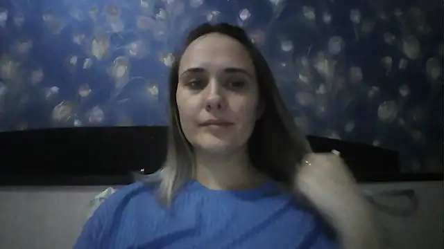 Alisa07qw online show from 03-18-26, 01:02